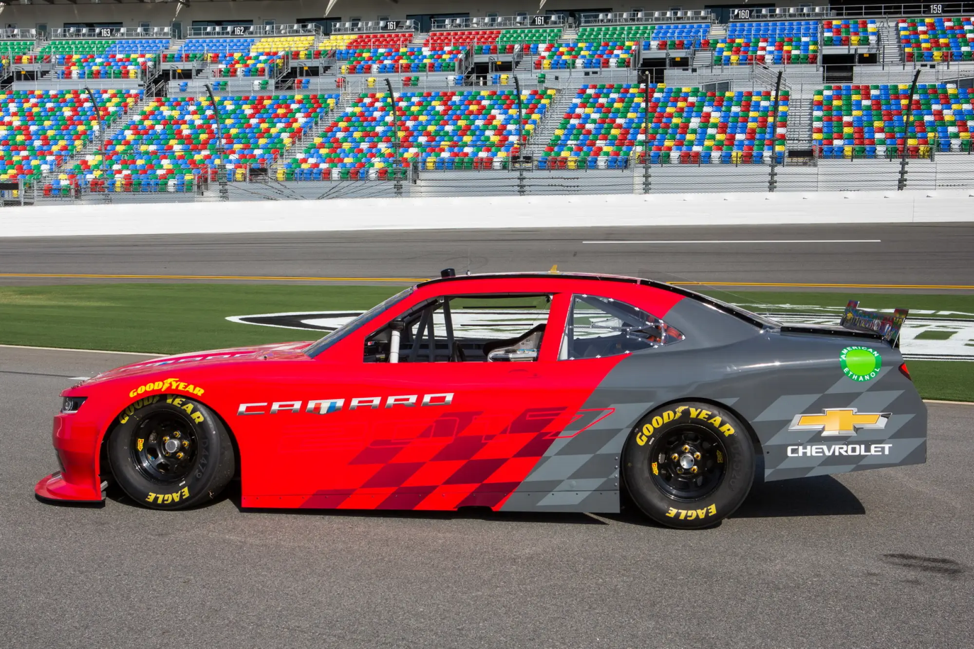 Chevrolet Camaro 2017 (NASCAR Xfinity Series) - 1