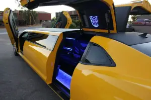 Chevrolet Camaro Bumblebee Limousine - 8