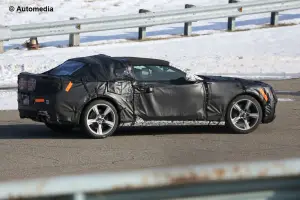 Chevrolet Camaro Cabriolet 2016 - Foto spia 04-02-2015