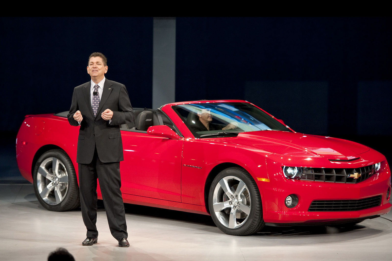 Chevrolet Camaro Convertible (2)