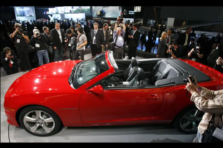 Chevrolet Camaro Convertible (2) - 2