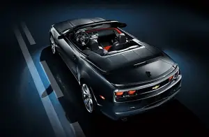 Chevrolet Camaro Convertible - 2