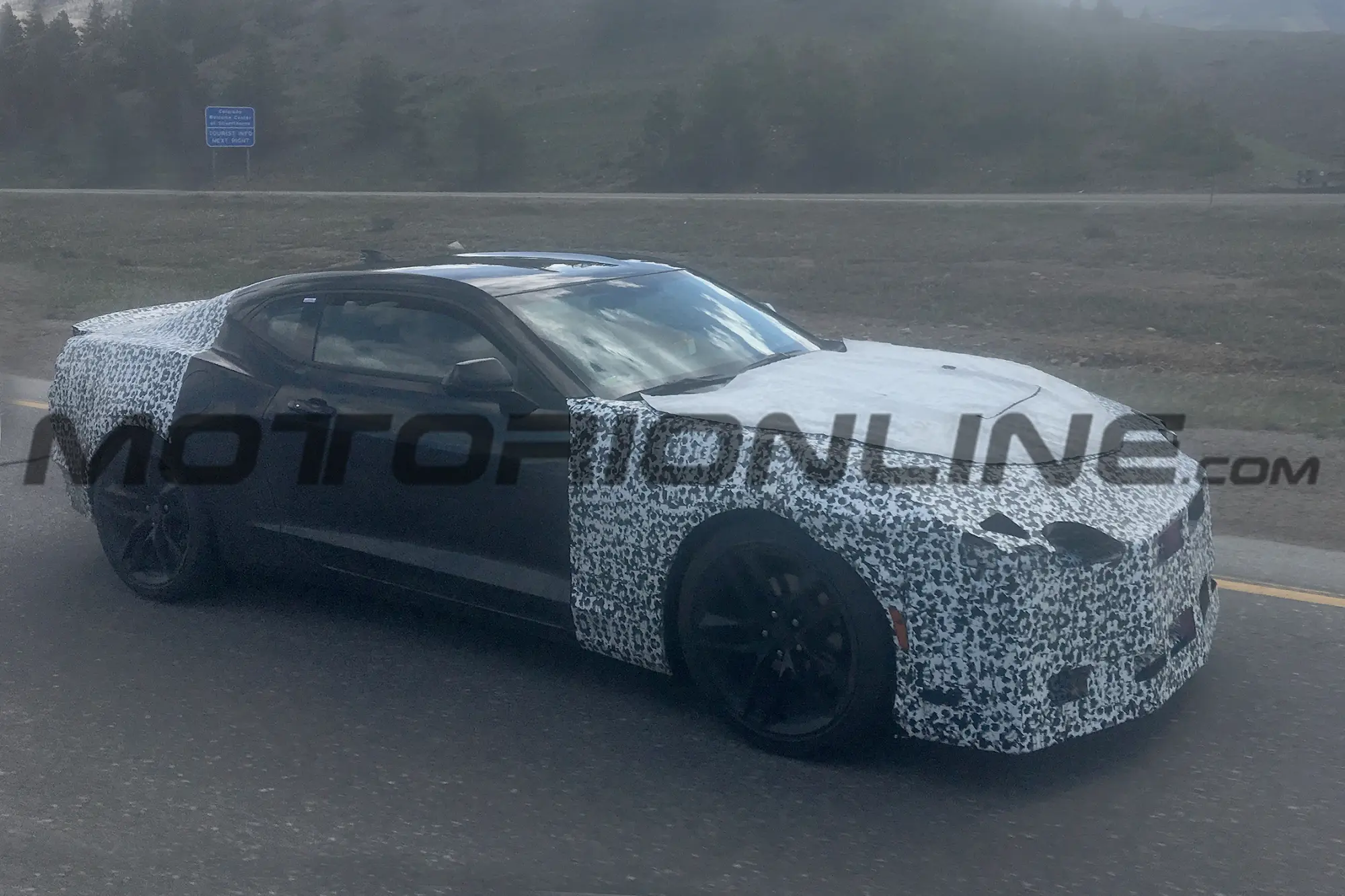 Chevrolet Camaro MY 2019 - Foto spia 02-05-2017 - 13