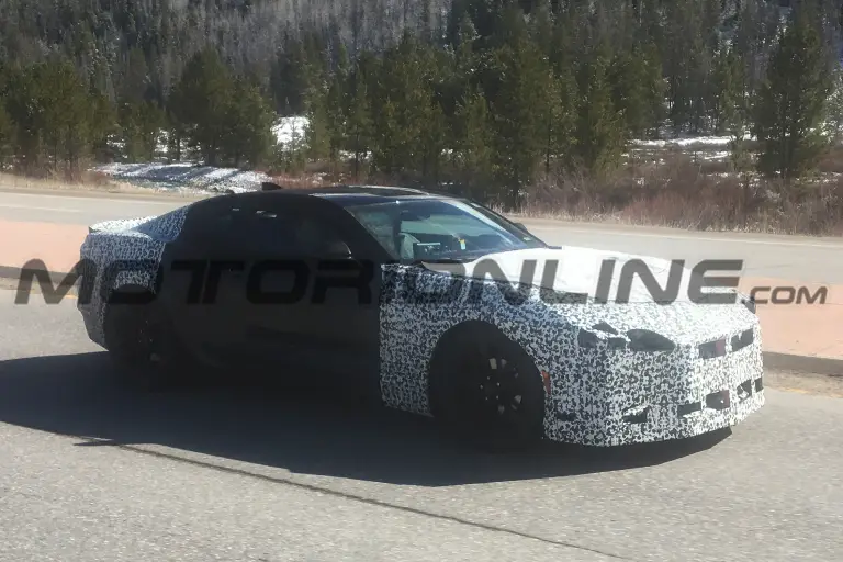 Chevrolet Camaro MY 2019 - Foto spia 02-05-2017 - 14