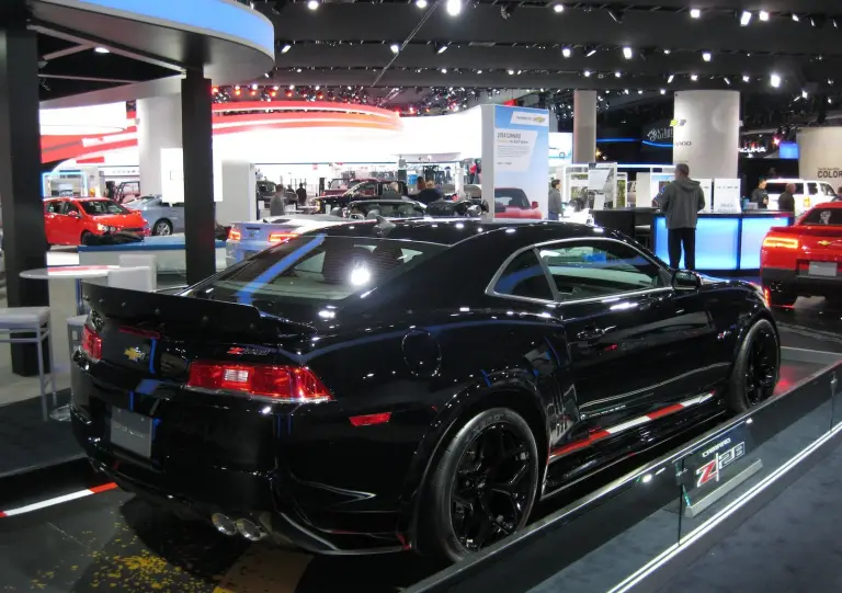 Chevrolet Camaro Z28 al Salone di Detroit 2014 - 2