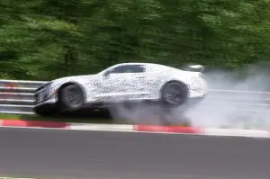 Chevrolet Camaro Z28 - Incidente al Nurburgring (foto spia maggio 2016)