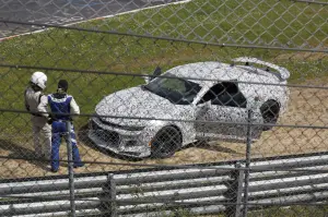 Chevrolet Camaro Z28 - Incidente al Nurburgring (foto spia maggio 2016)