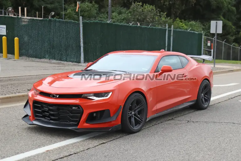 Chevrolet Camaro ZL1 1LE MY 2019 foto spia 11 settembre 2018 - 2