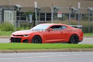 Chevrolet Camaro ZL1 1LE MY 2019 foto spia 11 settembre 2018 - 3