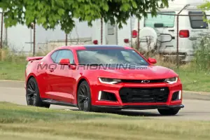 Chevrolet Camaro ZL1 MY 2019 foto spia 18 luglio 2018 - 1