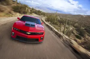 Chevrolet Camaro ZL1 - Nuove foto ufficiali - 18