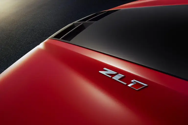 Chevrolet Camaro ZL1 - 13