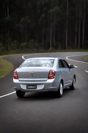 Chevrolet Cobalt 2012, foto ufficiali