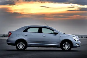 Chevrolet Cobalt 2012, foto ufficiali