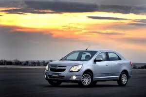 Chevrolet Cobalt 2012, foto ufficiali
