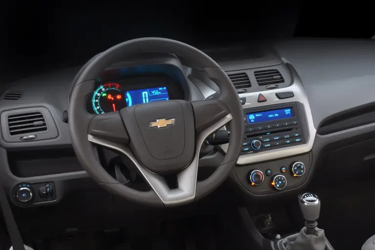 Chevrolet Cobalt 2012, foto ufficiali - 20