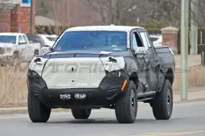 Chevrolet Colorado ZR2 2023 - Foto Spia 08-04-2022 - 9