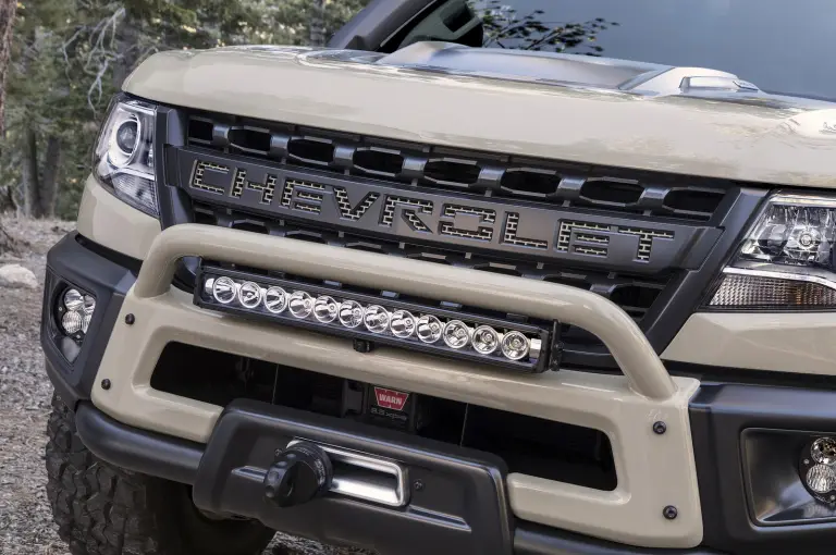 Chevrolet Colorado ZR2 AEV Concept - 5