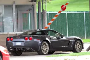 Chevrolet Corvette C7 foto spia ottobre 2011 - 4