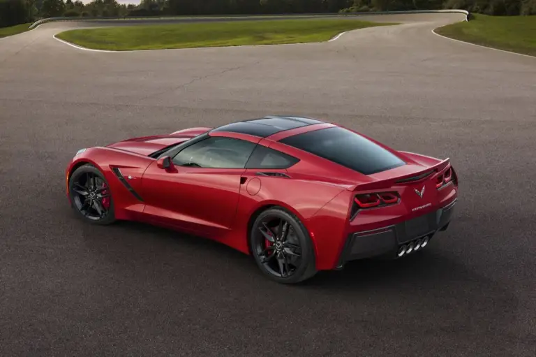 Chevrolet Corvette C7 Stingray - Salone di Detroit 2013 - 5