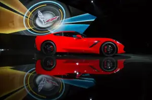 Chevrolet Corvette C7 Stingray - Salone di Detroit 2013 - 23