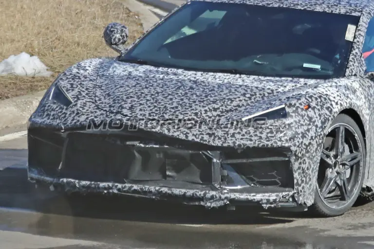 Chevrolet Corvette C8 foto spia 13 marzo 2019 - 11