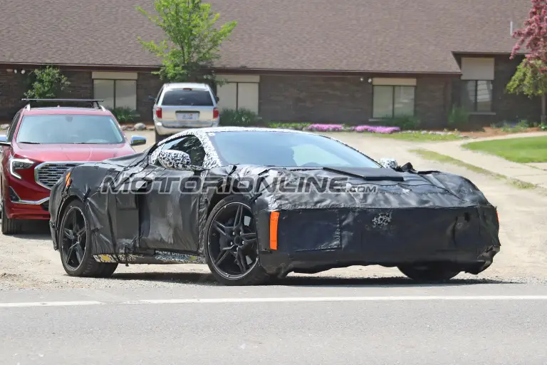 Chevrolet Corvette C8 foto spia 18 maggio 2018 - 2