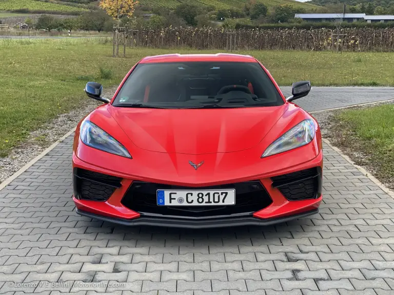Chevrolet Corvette C8 Stingray - Prova su strada - 12