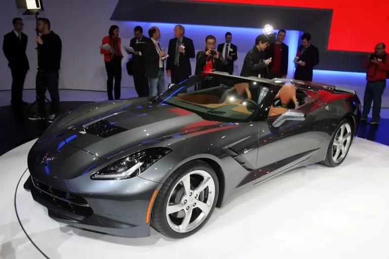 Chevrolet Corvette Stingray Cabriolet - Salone di Ginevra 2013 - 16