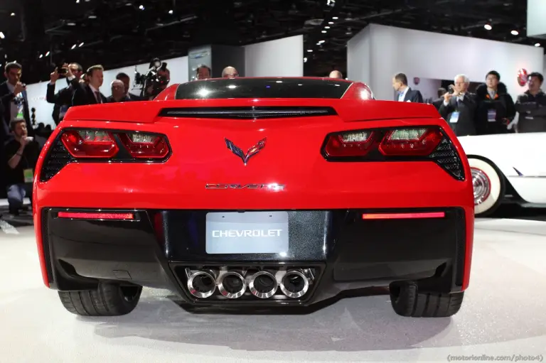 Chevrolet Corvette Stingray - Salone di Detroit 2013 - 3