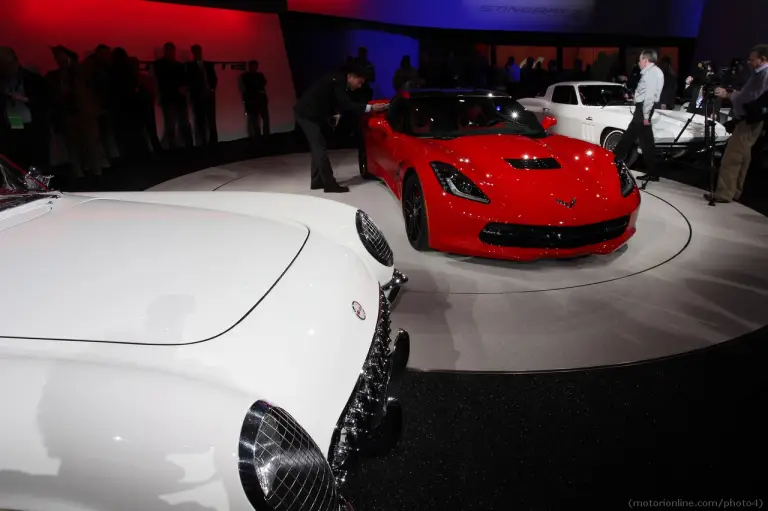 Chevrolet Corvette Stingray - Salone di Detroit 2013 - 4