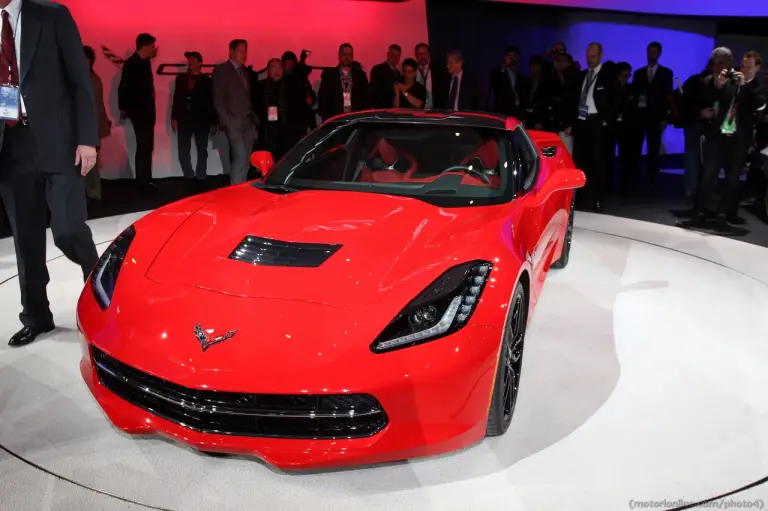 Chevrolet Corvette Stingray - Salone di Detroit 2013 - 10