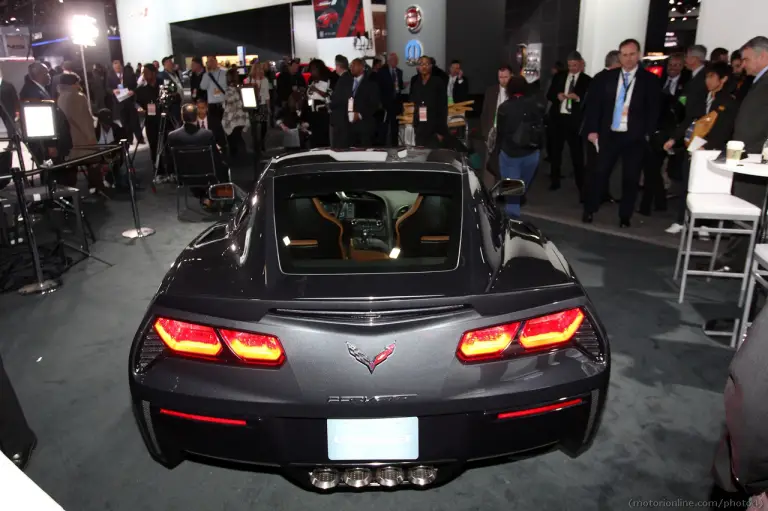 Chevrolet Corvette Stingray - Salone di Detroit 2013 - 13