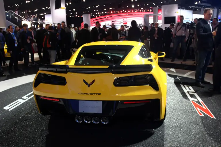 Chevrolet Corvette Z06 - Salone di Detroit 2014 - 3