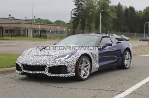 Chevrolet Corvette ZR1 2018 - Foto spia 12-08-2017 - 5