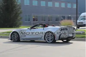 Chevrolet Corvette ZR1 Convertible foto spia 25 Settembre 2017 - 5