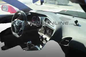 Chevrolet Corvette ZR1 interni foto spia 26 settembre 2017