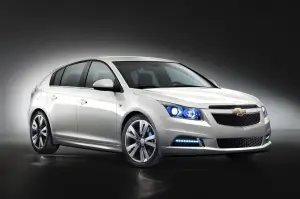 Chevrolet Cruze due volumi - 1