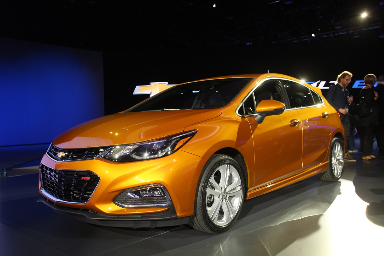 Chevrolet Cruze Hatchback - Salone di Detroit 2016