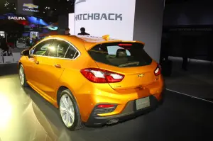 Chevrolet Cruze Hatchback - Salone di Detroit 2016 - 2