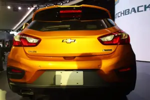 Chevrolet Cruze Hatchback - Salone di Detroit 2016 - 3