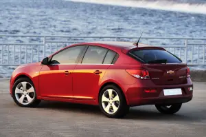 Chevrolet Cruze HB5 - 1