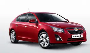 Chevrolet Cruze restyling prime immagini