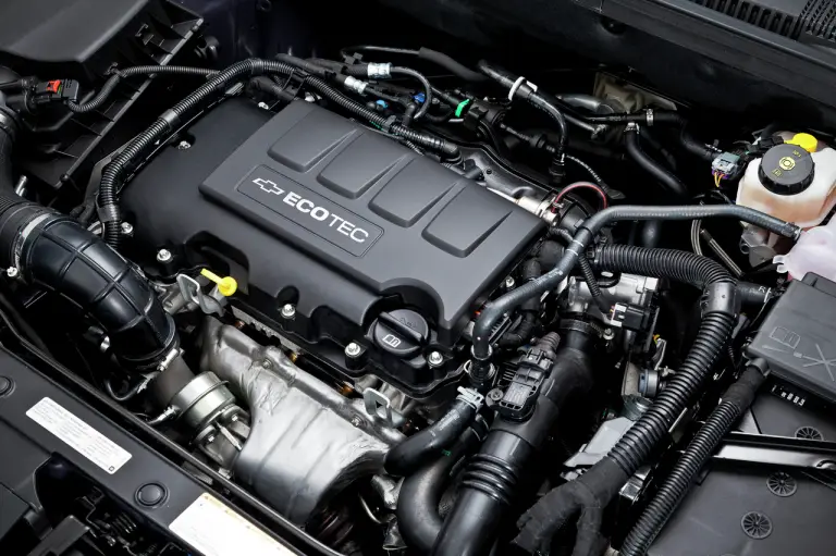 Chevrolet Cruze station wagon - 42
