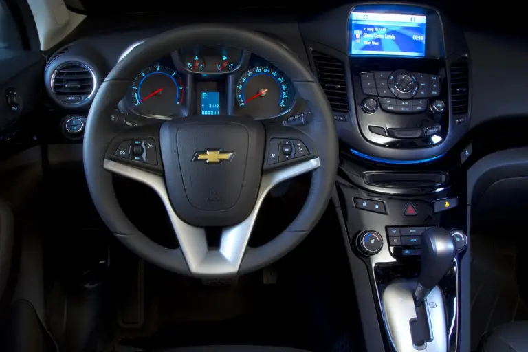 Chevrolet Orlando - 3