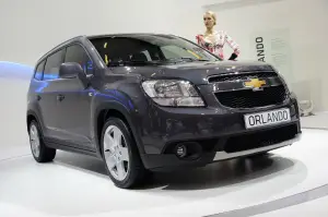 Chevrolet Orlando - 2