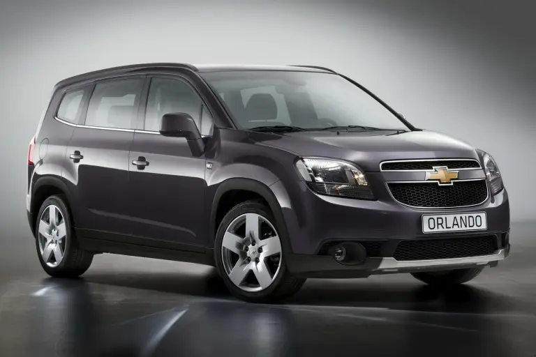 Chevrolet Orlando - 11
