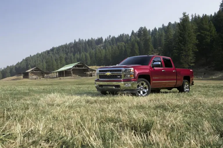 Chevrolet Silverado e GMC Sierra - 4
