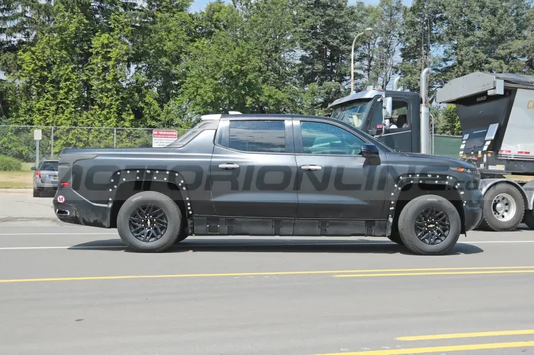 Chevrolet Silverado EV - Foto Spia 01-07-2022 - 16