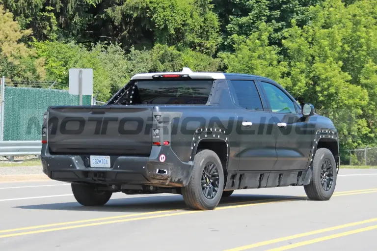 Chevrolet Silverado EV - Foto Spia 01-07-2022 - 7